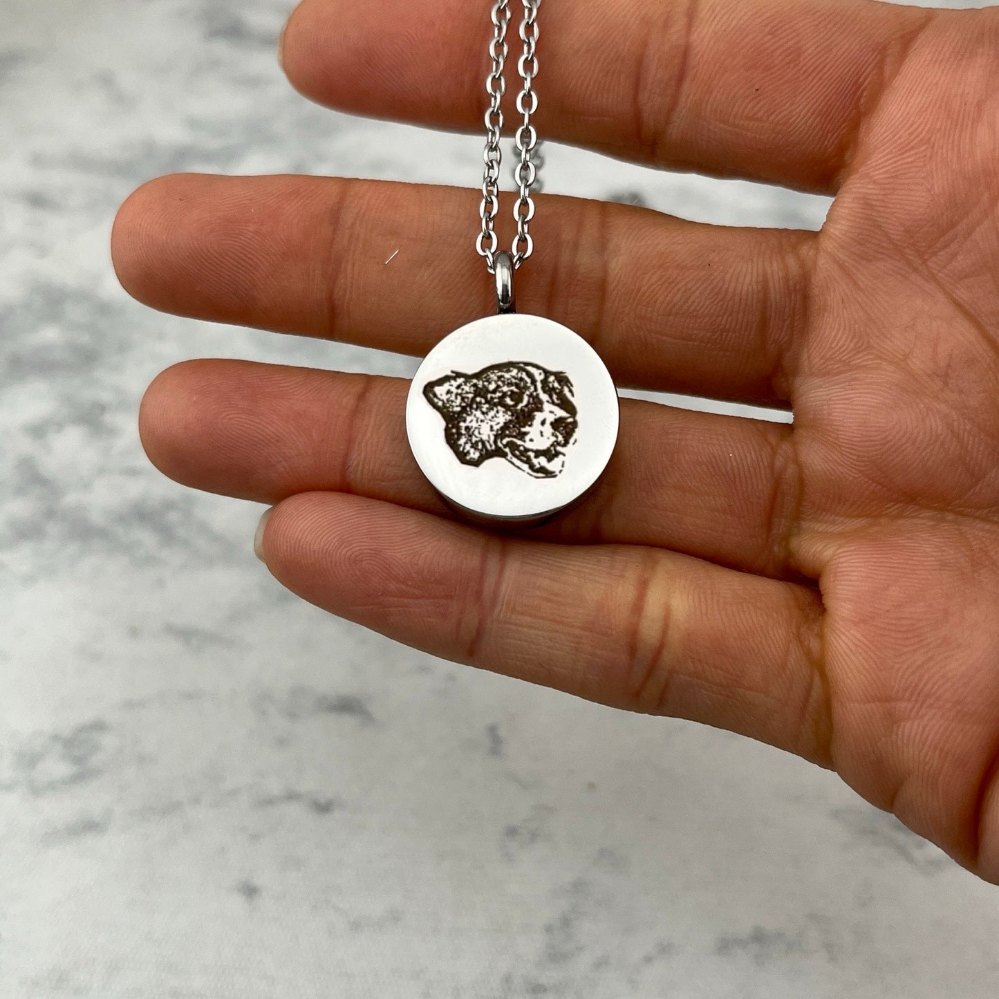 Collar de urna redonda