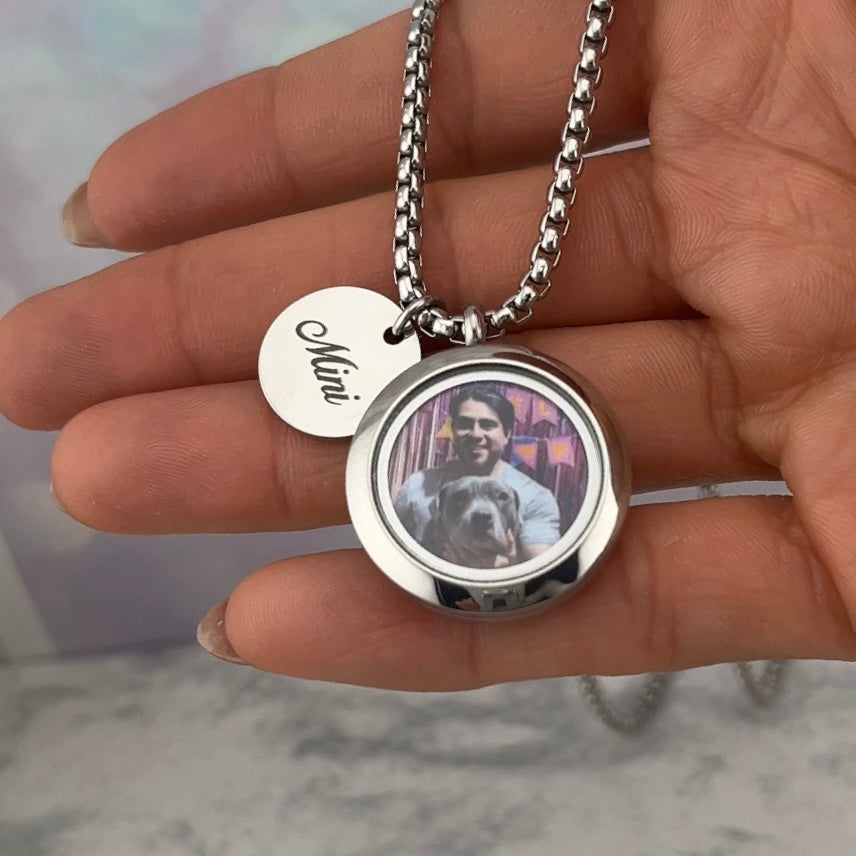 Collar de ventana con fotos