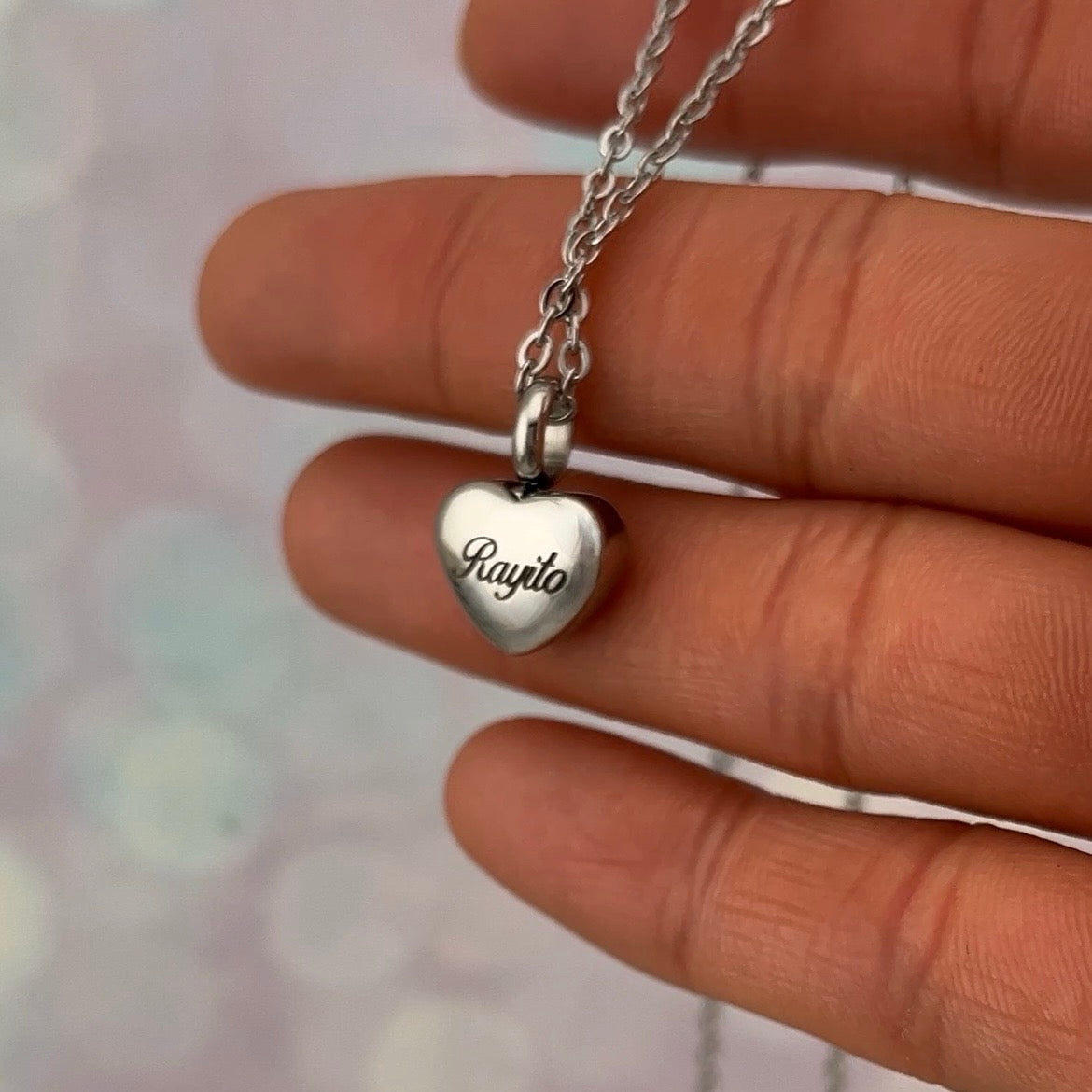 Collar de urna de corazón mini