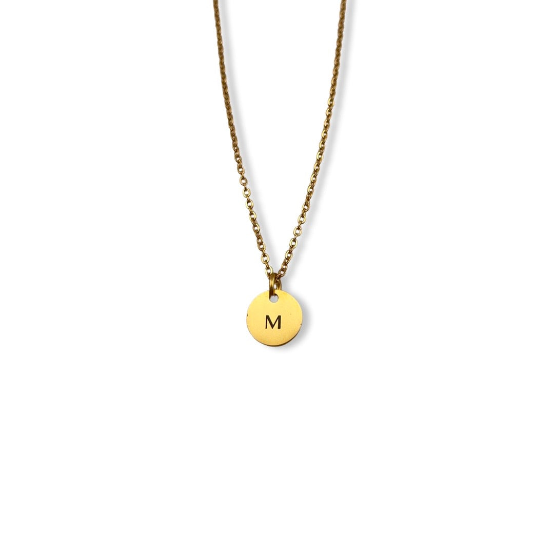 Collar de inicial M