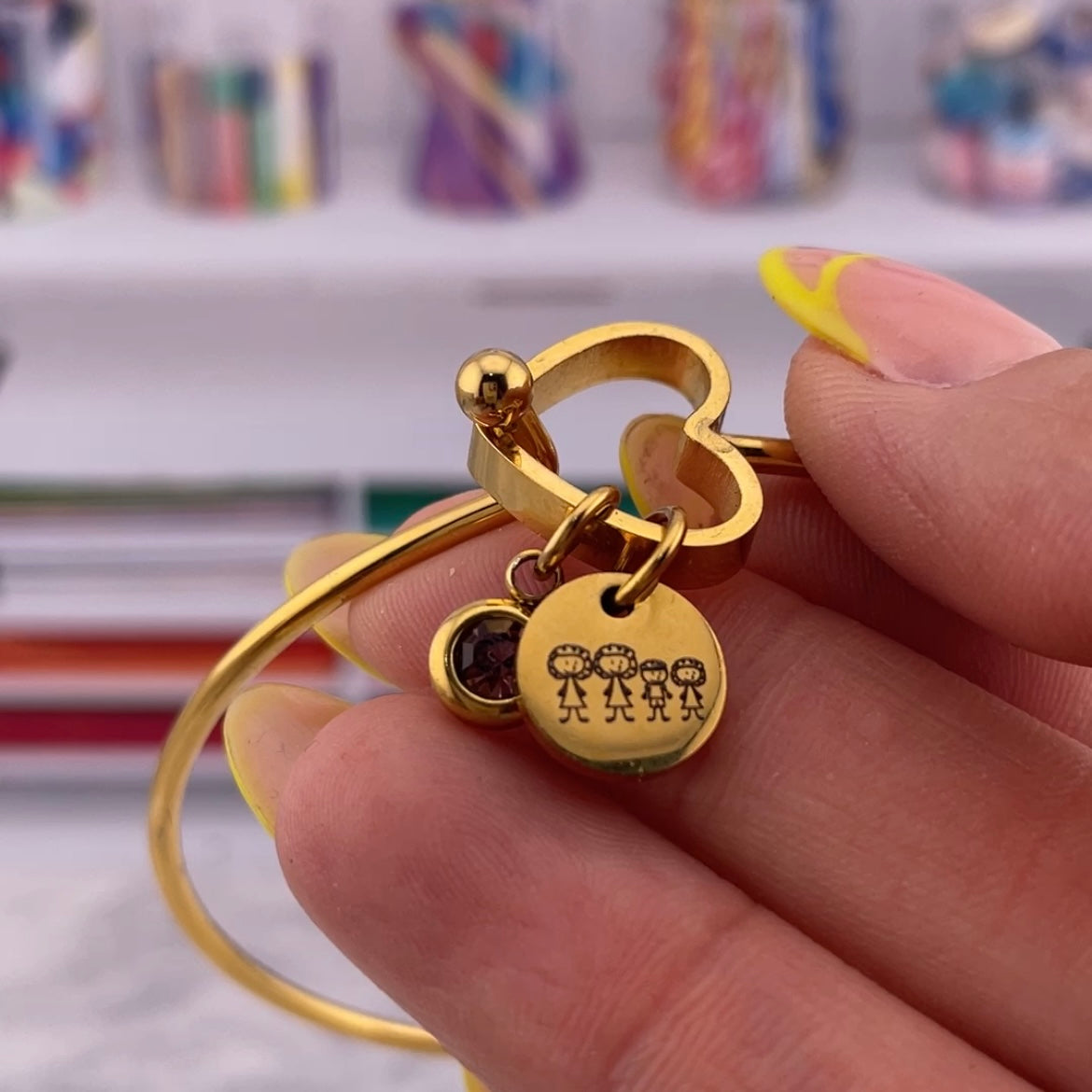 Brazalete de familia y zirconia color