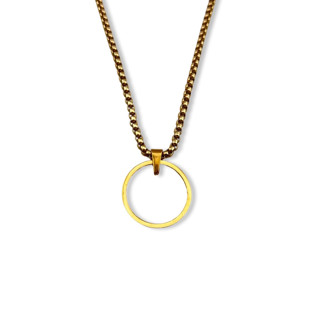 Collar de hombre con dije de aro