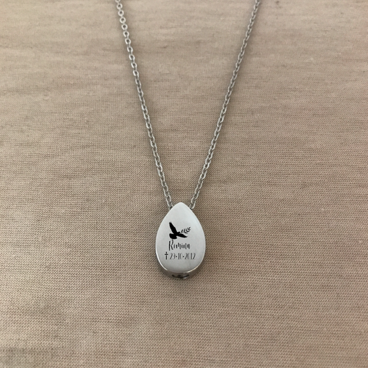 Collar de urna de gota