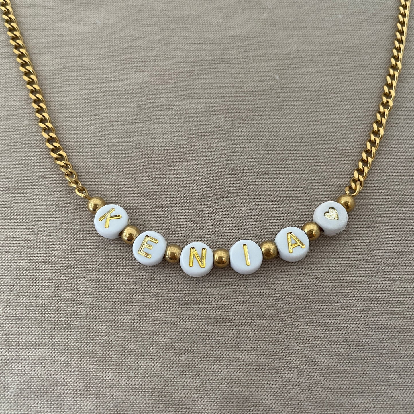 Collar unisex nombre con letras de acrílico