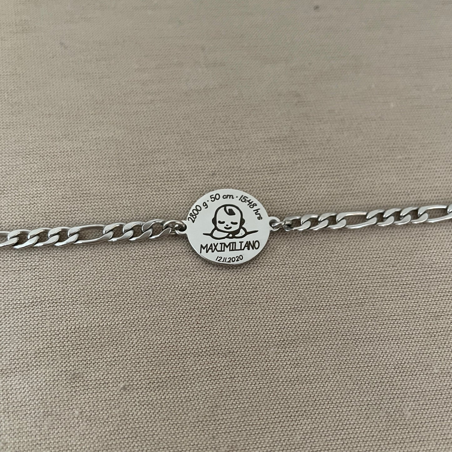 Pulsera nacimiento del bebé grabada por ambos lados