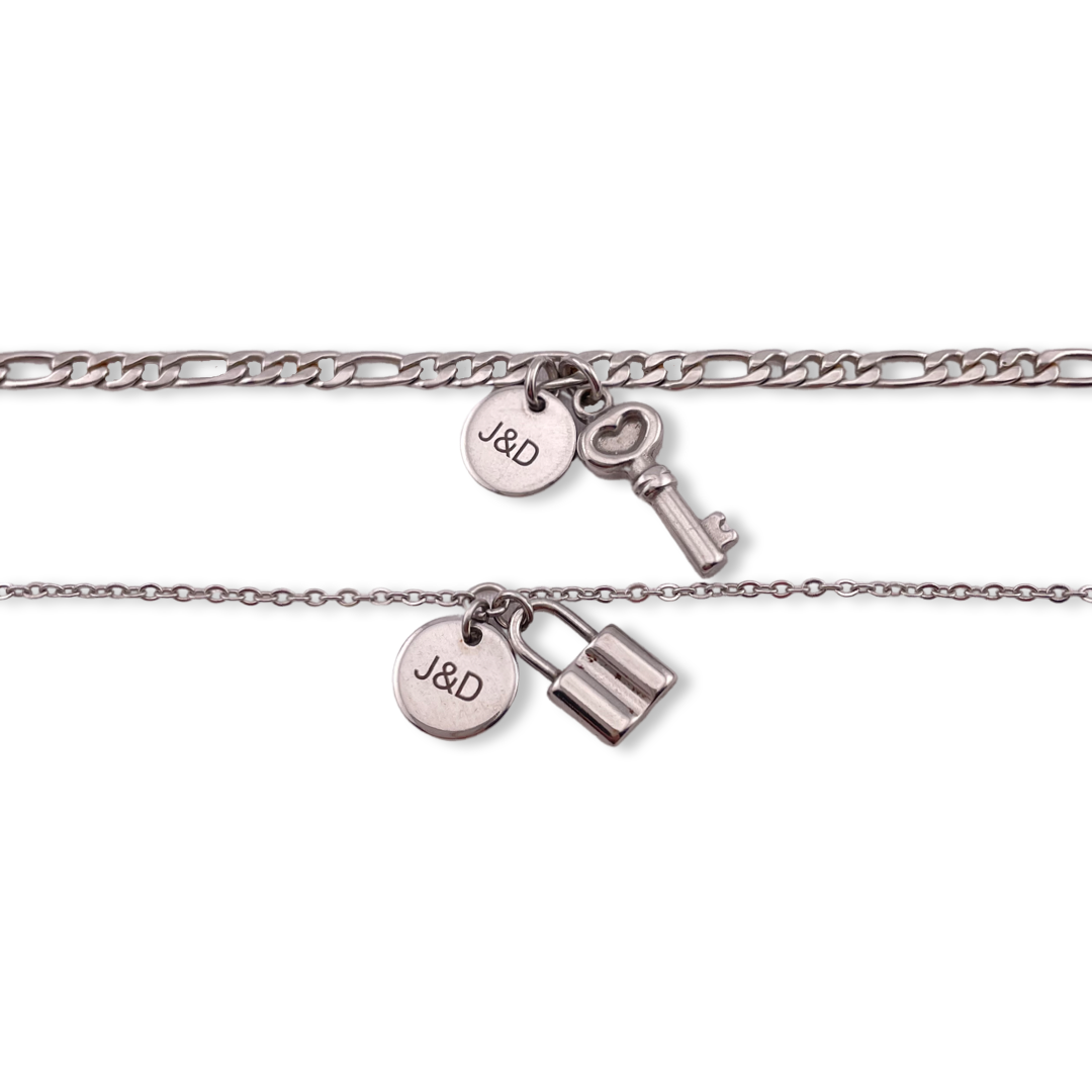 Pulseras de parejas J&D