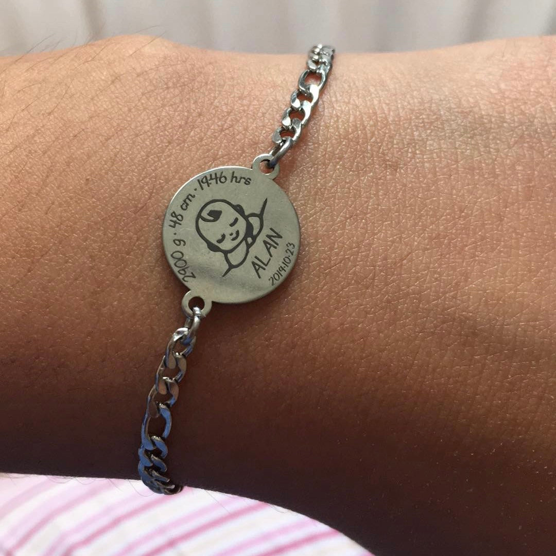 Pulsera nacimiento del bebé grabada por ambos lados