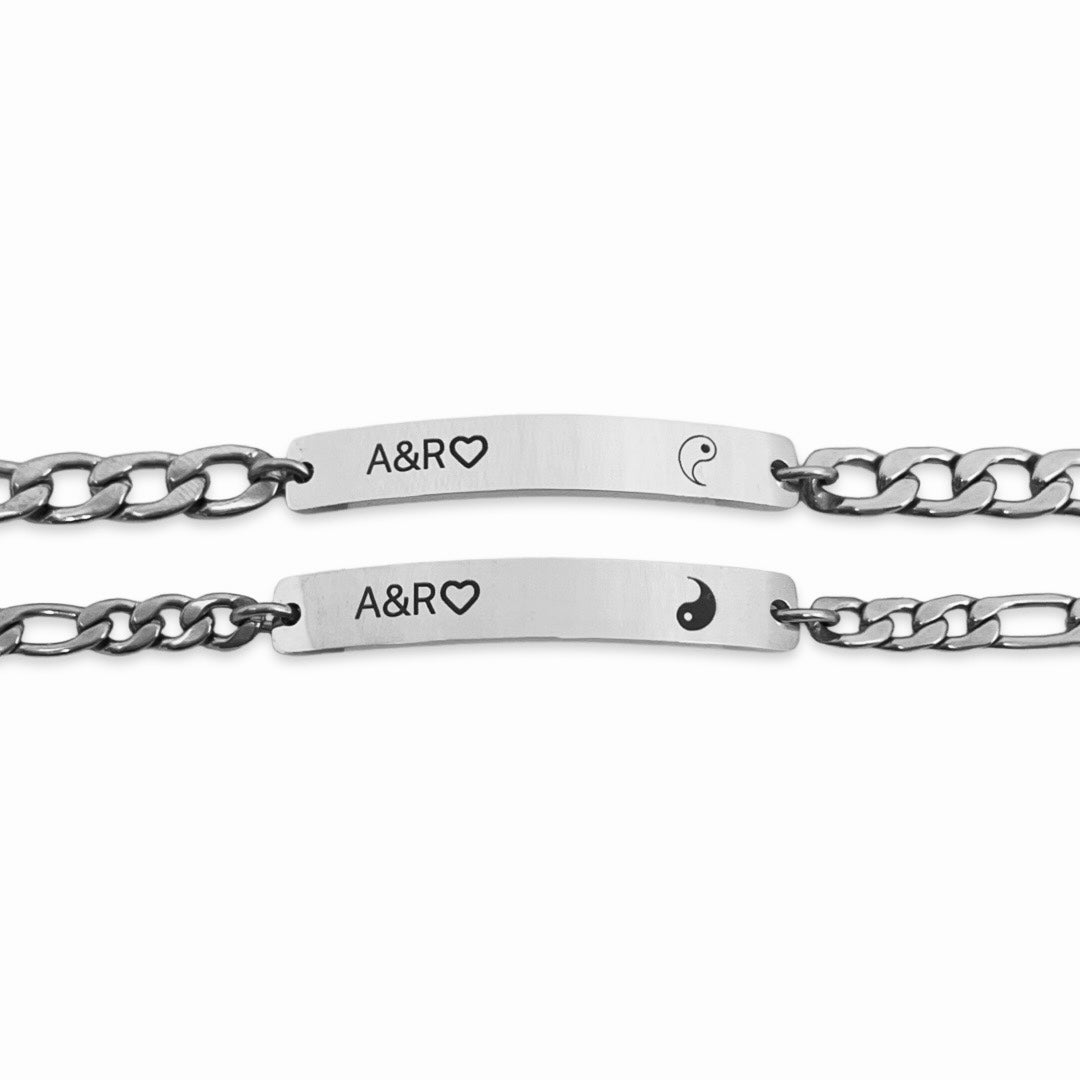 Pulseras de parejas con iniciales y yin yang