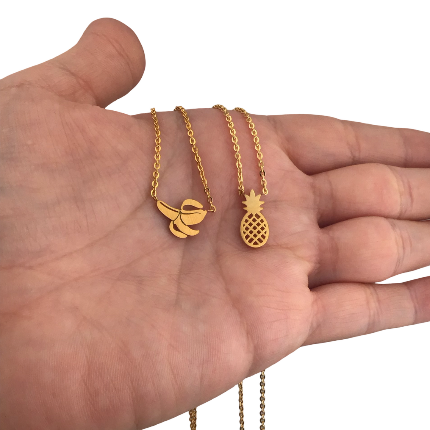 Collares delicados de figuras