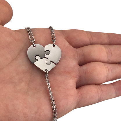3 o 4 Collares de corazón rompecabezas