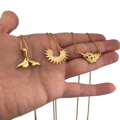 Collares delicados de figuras