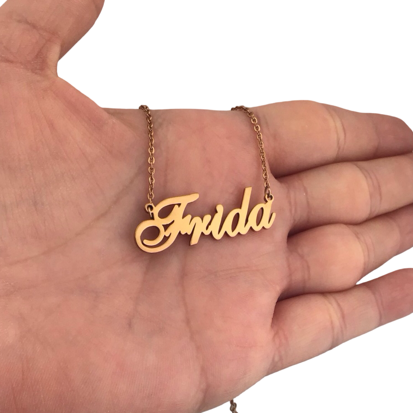 Collar delicado con nombre