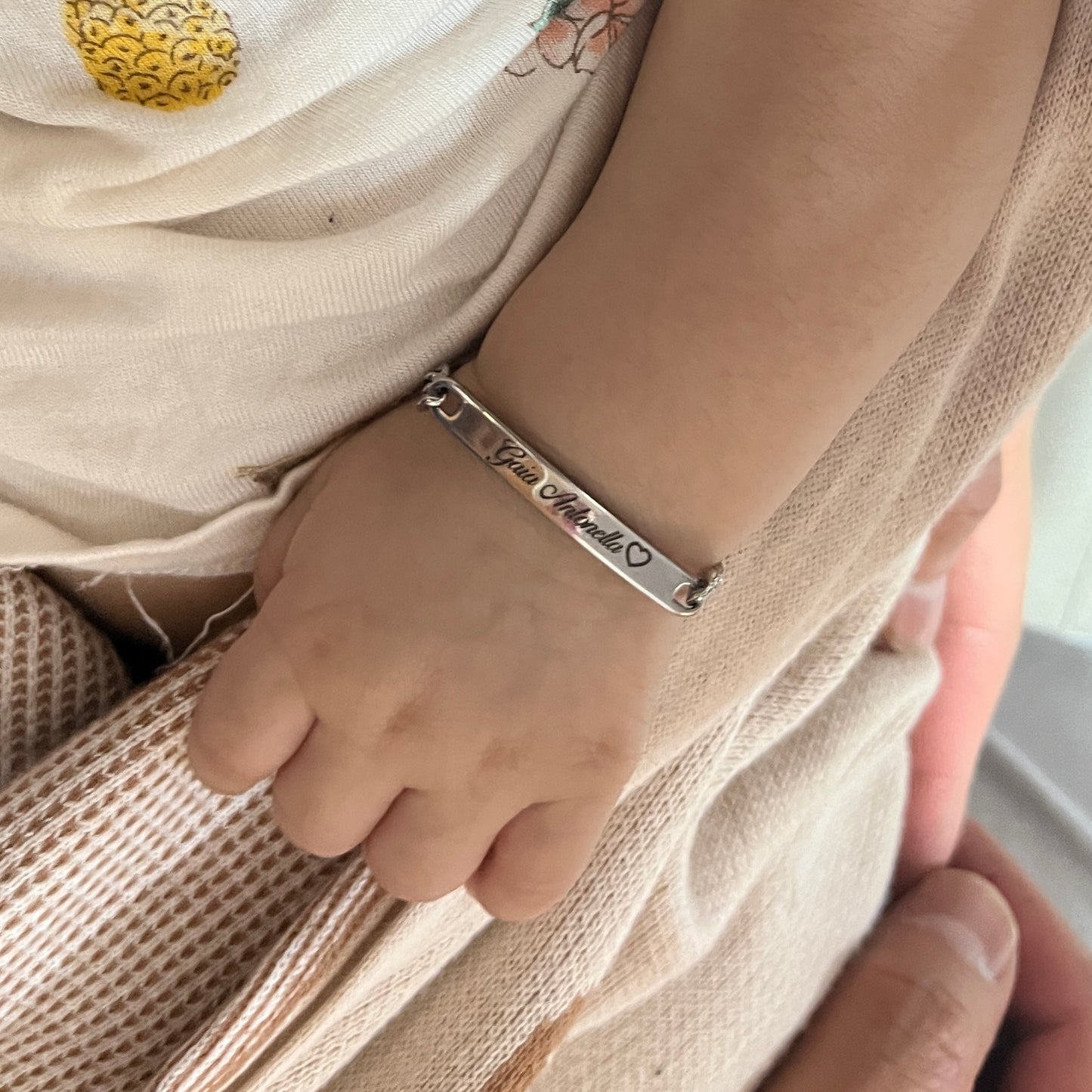 Pulsera para niñ@ con grabado libre por ambos lados