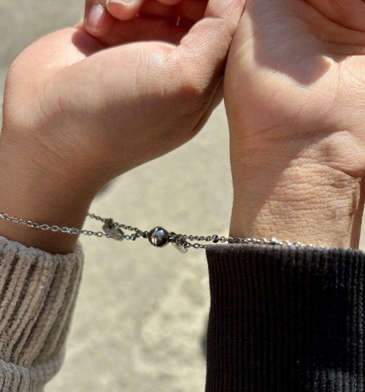 Pulseras de pareja de imán con dije de círculo