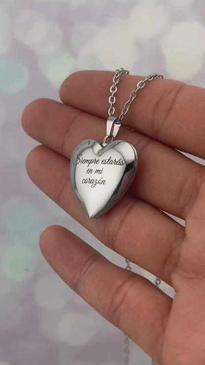 Collar relicario de corazón