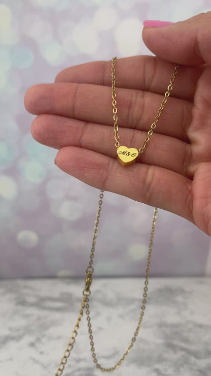 Collar delicado corazón mini