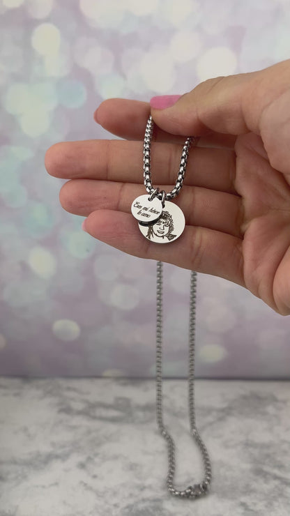 Collar delicado de dijes con foto