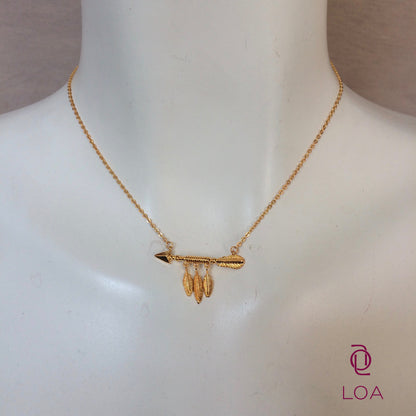 Collares delicados de flechas