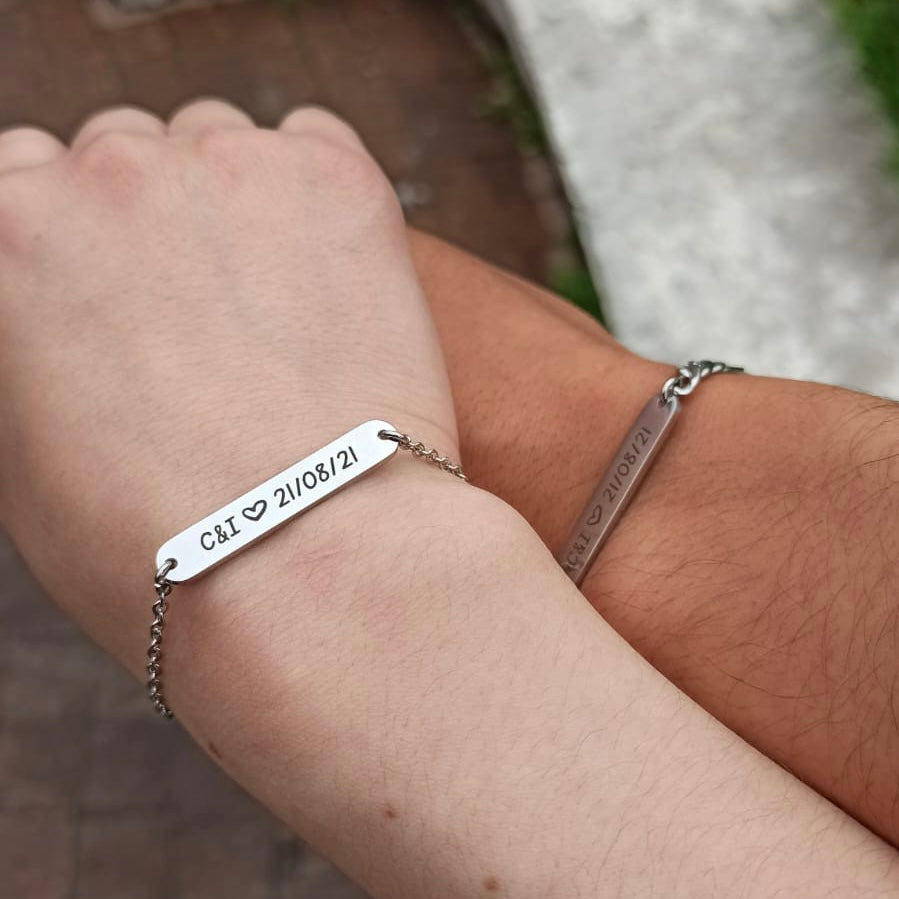 Pulseras de parejas personalizadas con fecha e iniciales (par)