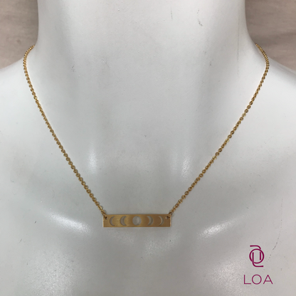 Collares delicados de Luna y estrellas