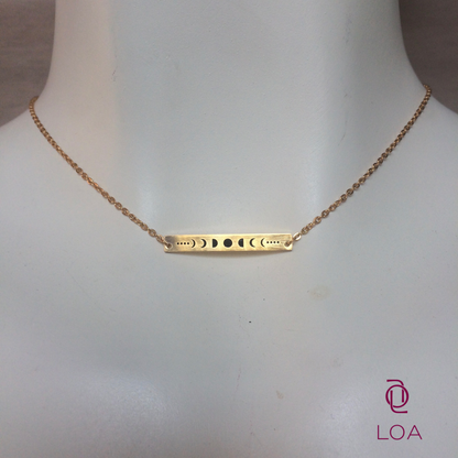 Collares delicados de Luna y estrellas